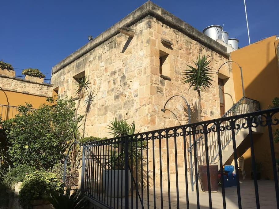 Studio Apartment With Pool In House Of Character. Birkirkara Eksteriør bilde